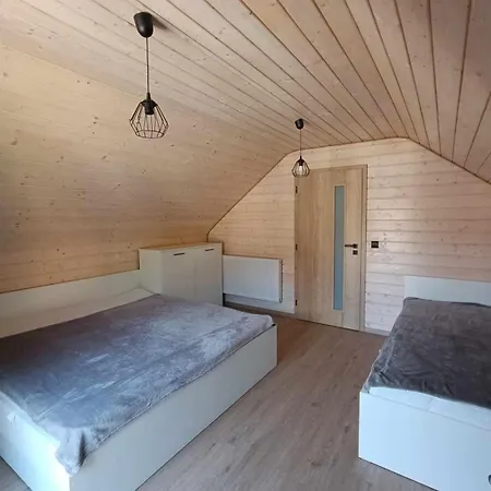 Pod Zvonicou Hronec
