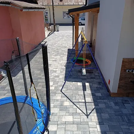 Pod Zvonicou